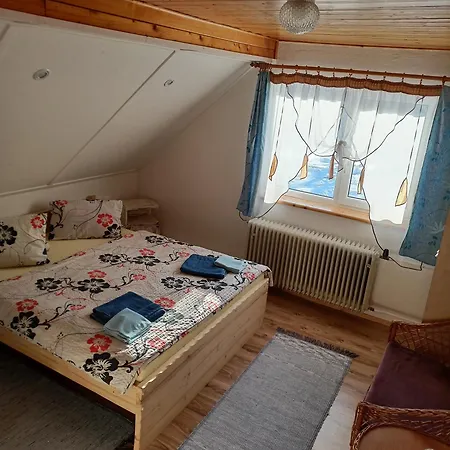 Privat Greta *