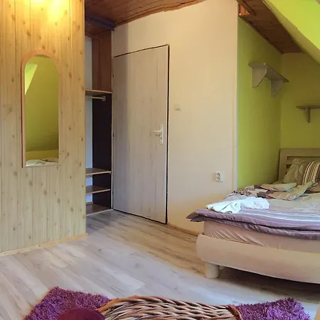 Privat Greta Zdiar